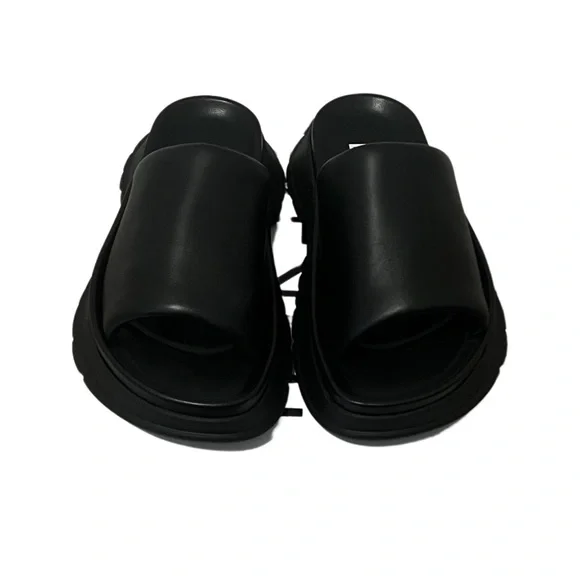 Givenchy Authentic Black Sandals Givenchy | 4G black strap flat sandals | Savannahs main image 4
